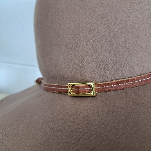 Hatattack Wool Felt Tan Wide-Brim Hat Leather Band OS - Picture 2 of 13